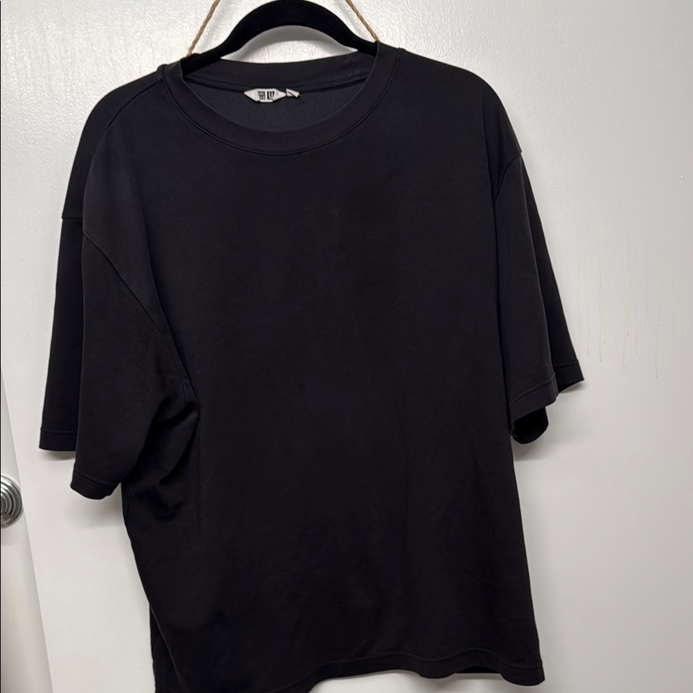 Classic Black Men's T-Shirt